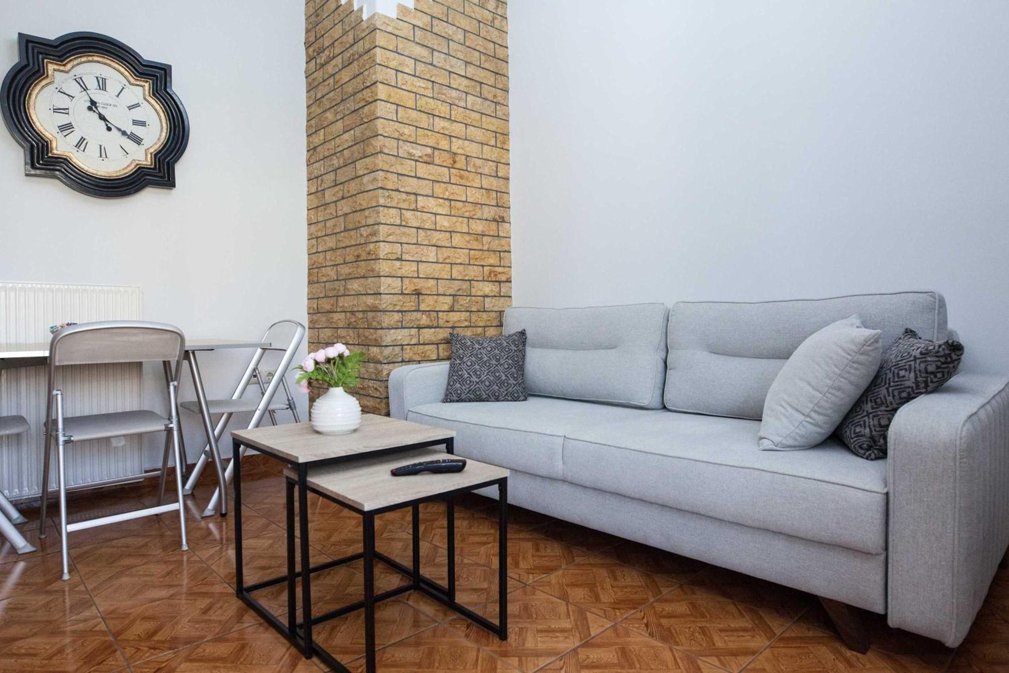 Central 2 Bd Apt With Balcony By Monastiraki Atenas Exterior foto